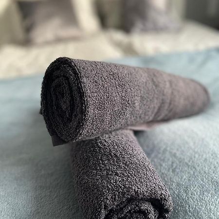 カトヴィツェPrzestronny Apartament 5 Min Od Centrum Katowic.アパートメント エクステリア 写真