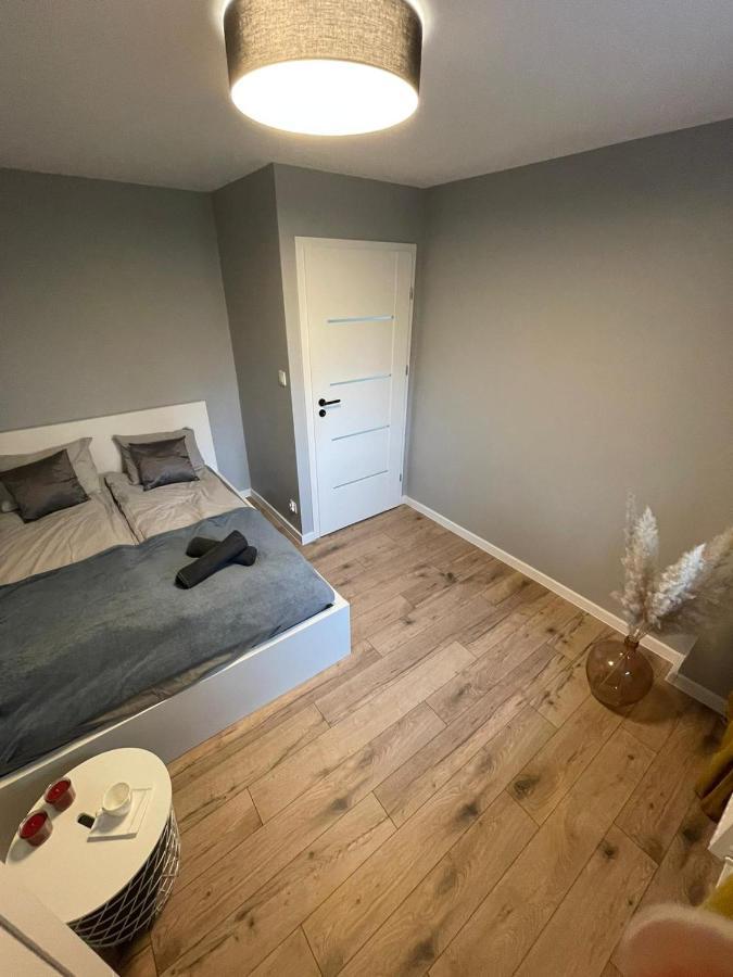 カトヴィツェPrzestronny Apartament 5 Min Od Centrum Katowic.アパートメント エクステリア 写真