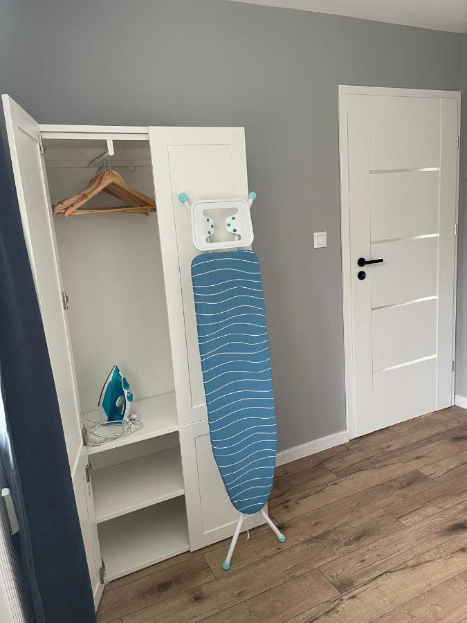 カトヴィツェPrzestronny Apartament 5 Min Od Centrum Katowic.アパートメント エクステリア 写真
